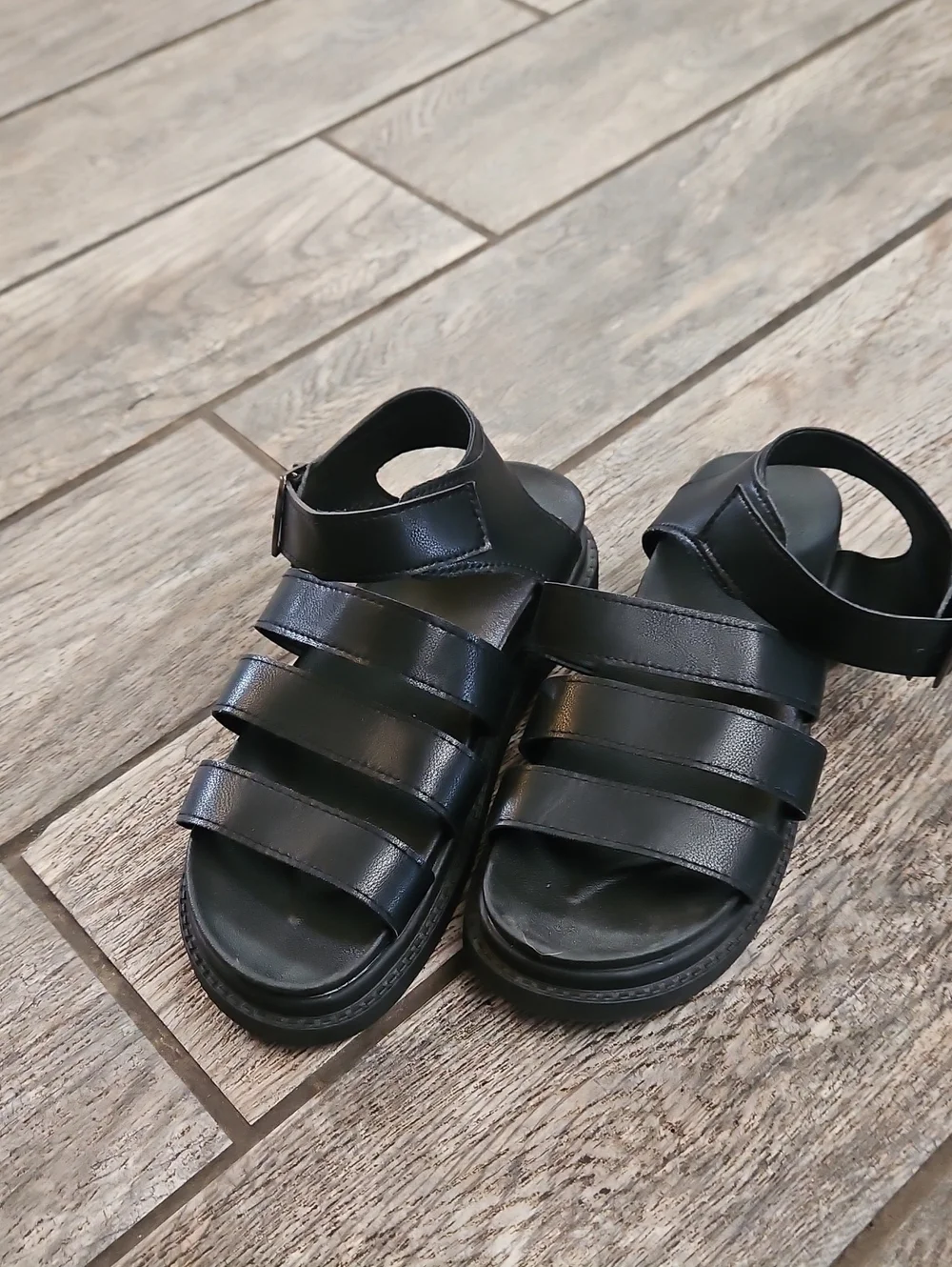 Black Strappy Platform Sandals Size 8.5 (39)